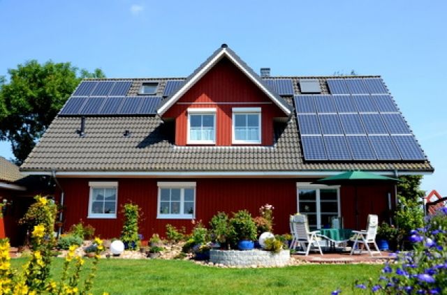 HALLO! - Wir suchen Ihr Dach! - Solartechnik - Hamburg