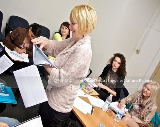 Italienischunterricht in Mailand - Uebersetzer Sprachen - Mailand