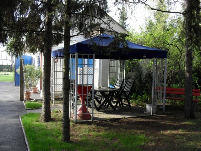 Günstig in bester Lage - Wohnung, Zimmer, Ferienhaus, Zwischenmiete, Monteurzim - Sonstiges - Stuttgart