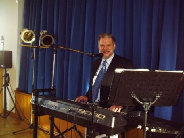 Musiker, Alleinunterhalter - Partyservice - Berlin