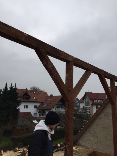 Zimmermann und Dachdecker bietet an... - Baugewerbe - Essen