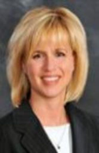 Kartenlegen Mia bei www.orakel-delphi.de PIN 198 - Esoterik Pendel Horoskop - Bundesweit