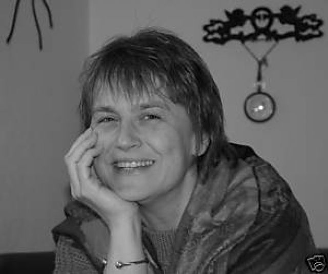 Medium bietet tiefgreifende Seelenarbeit – Karten legen - Esoterik Pendel Horoskop - Steinhagen