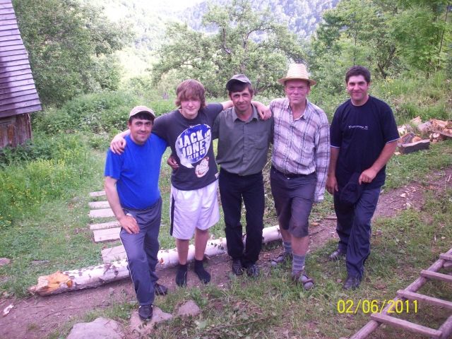 Vielseitige Hilfstätigkeiten in d Landwirtschaft - Ernte Helfer - Rumänien