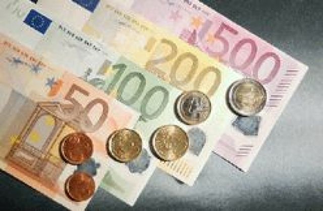 Mit dem PC Geld verdienen - E Books - Bundesweit