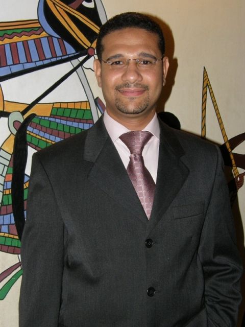 Bewerbung um eine Stelle als Fachübersetzer auf freiberuflicher Basis.  - Uebersetzer Sprachen - hurghada