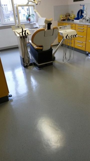 REINIGUNGSARBEIT / FENSTERREINIGUNG - Reinigung Fensterputzen - Nürnberg